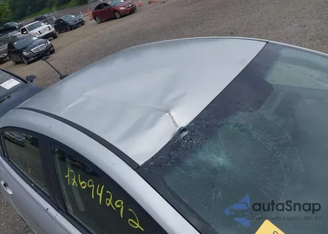 2014 Kia Rio Lx z USA, uszkodzony, nr VIN KNADM4A33E6330111